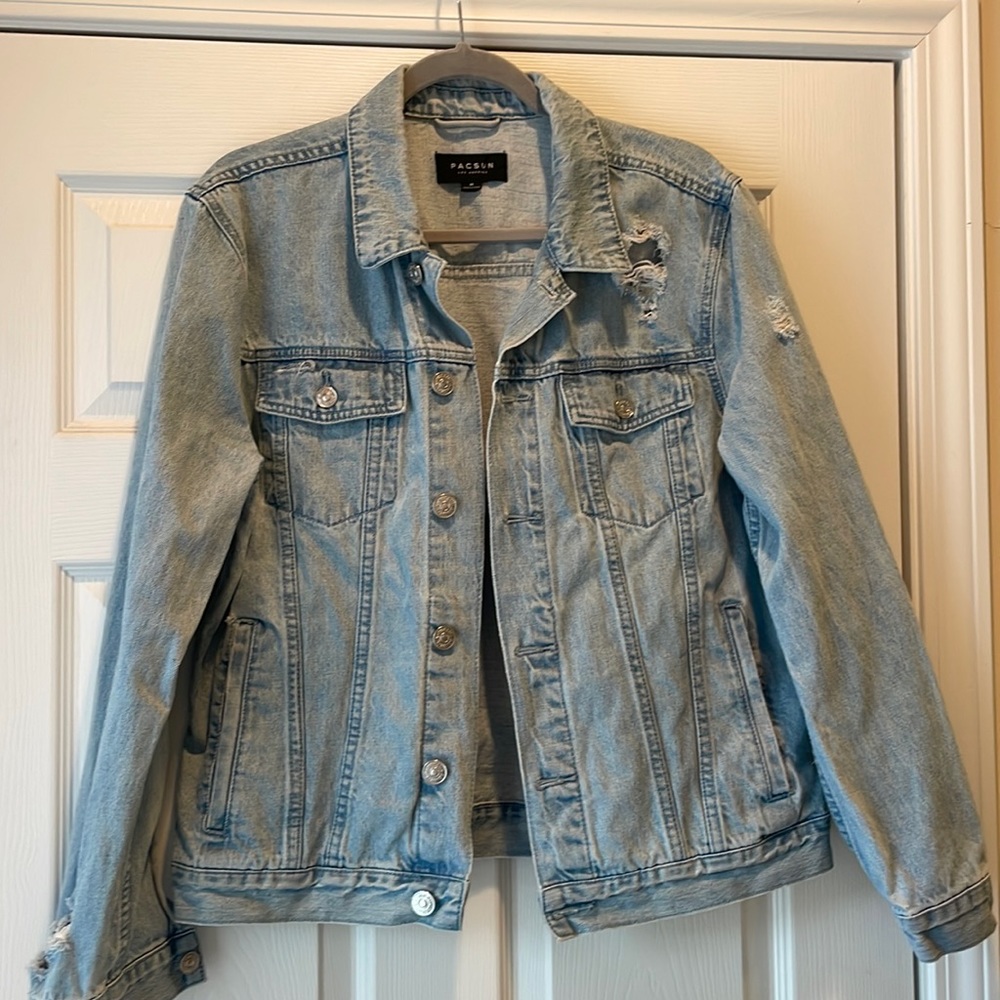 Pacsun distressed denim jacket. Light wash. Light distressing